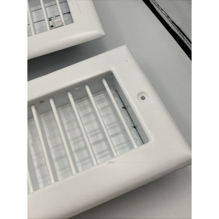 10 In. X 4 In. 1 - Way Steel Wall/Ceiling Register White lot of 3/1 plastic - Long Island Liquidation