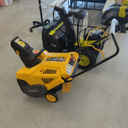 21 in. 208 cc E - Gov Electric Start Gas Single - Stage Snow Blower - Long Island Liquidation