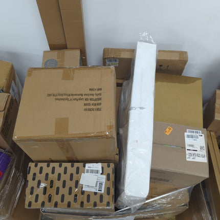 Amazon Medium Pallet MED153 - Long Island Liquidation