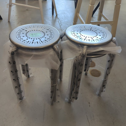 Costway 6 - Pack Steel Stack Stools, 17.5 - Inch Height Portable Stackable Backless School Stools - Long Island Liquidation