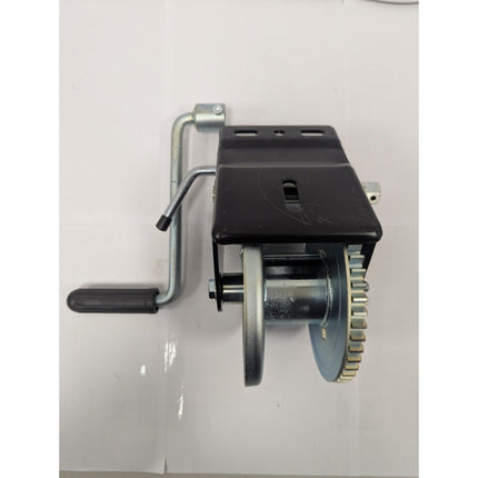 Curt 29427 Hand Winch with 8" Handle 1,700 Capacity - Long Island Liquidation