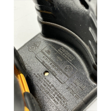DEWALT DW08802 36' Range Self - Leveling RED Cross Line Laser Level (1486,1381) - Long Island Liquidation