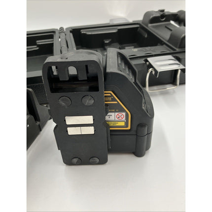 DeWalt DW088CG Cross Line Laser Level Green Beam Self - Leveling Tool with Mount - Long Island Liquidation