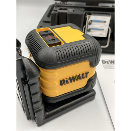DEWALT Red Self - Leveling Cross Line Laser Level DW08802 Open Box - Long Island Liquidation