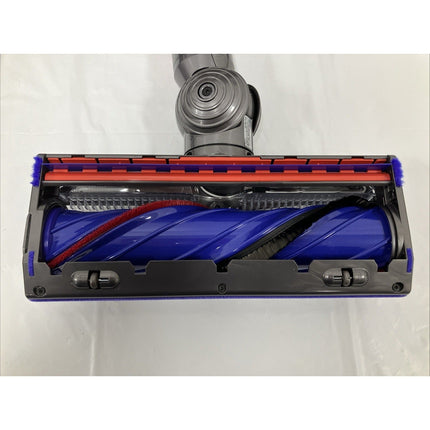 Dyson V8 Cordless Stick Vacuum: Multi - Surface, Bagless, 40 Min Run Time - Long Island Liquidation