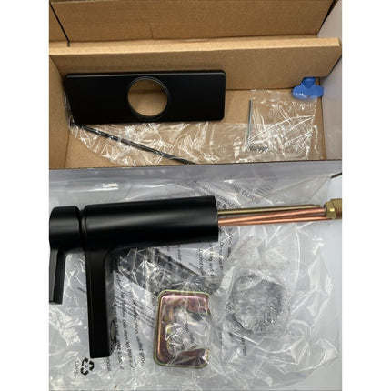 Glacier Bay Modern Single - Handle Single Hole Bathroom Faucet in Matte Black - Long Island Liquidation
