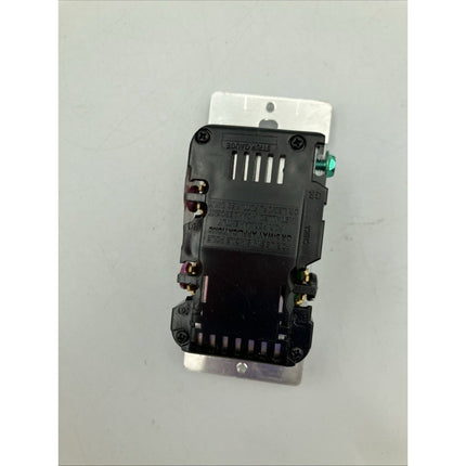 LEVITON DSL06 - 1TW DECORA ROCKER DIMMER WITH SLIDE BAR (IN WHITE) - Long Island Liquidation