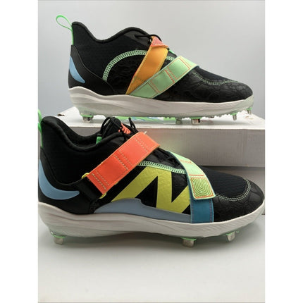 Man's Sneakers & Athletic Shoes New Balance FuelCell Lindor v2 Metal size 10 - Long Island Liquidation