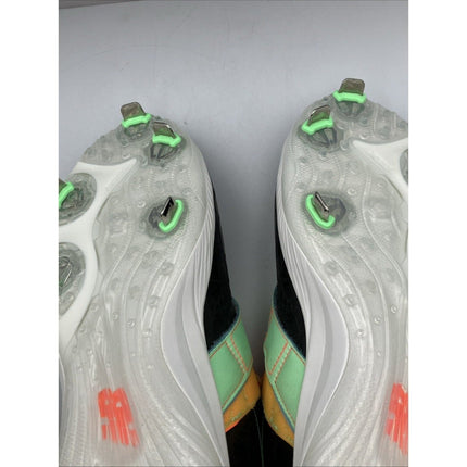 Man's Sneakers & Athletic Shoes New Balance FuelCell Lindor v2 Metal size 10 - Long Island Liquidation