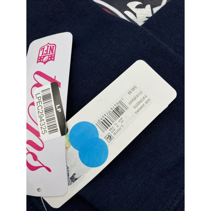 New England Patriots Hoodie Sweatshirt NFL Pullover size Juniors Large (L 11/13) - Long Island Liquidation