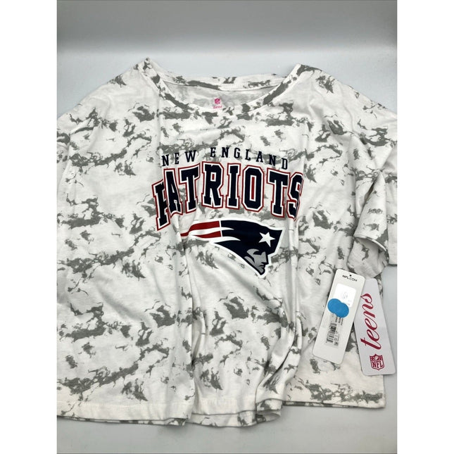 NFL New England Patriots Teen Girls Gray Tie - Dye Crop T-shirt, Large (11/13) - Long Island Liquidation