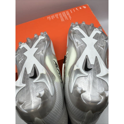 Nike Alpha Menance 4 Elite Men's Football Cleats, Size 13 - Long Island Liquidation