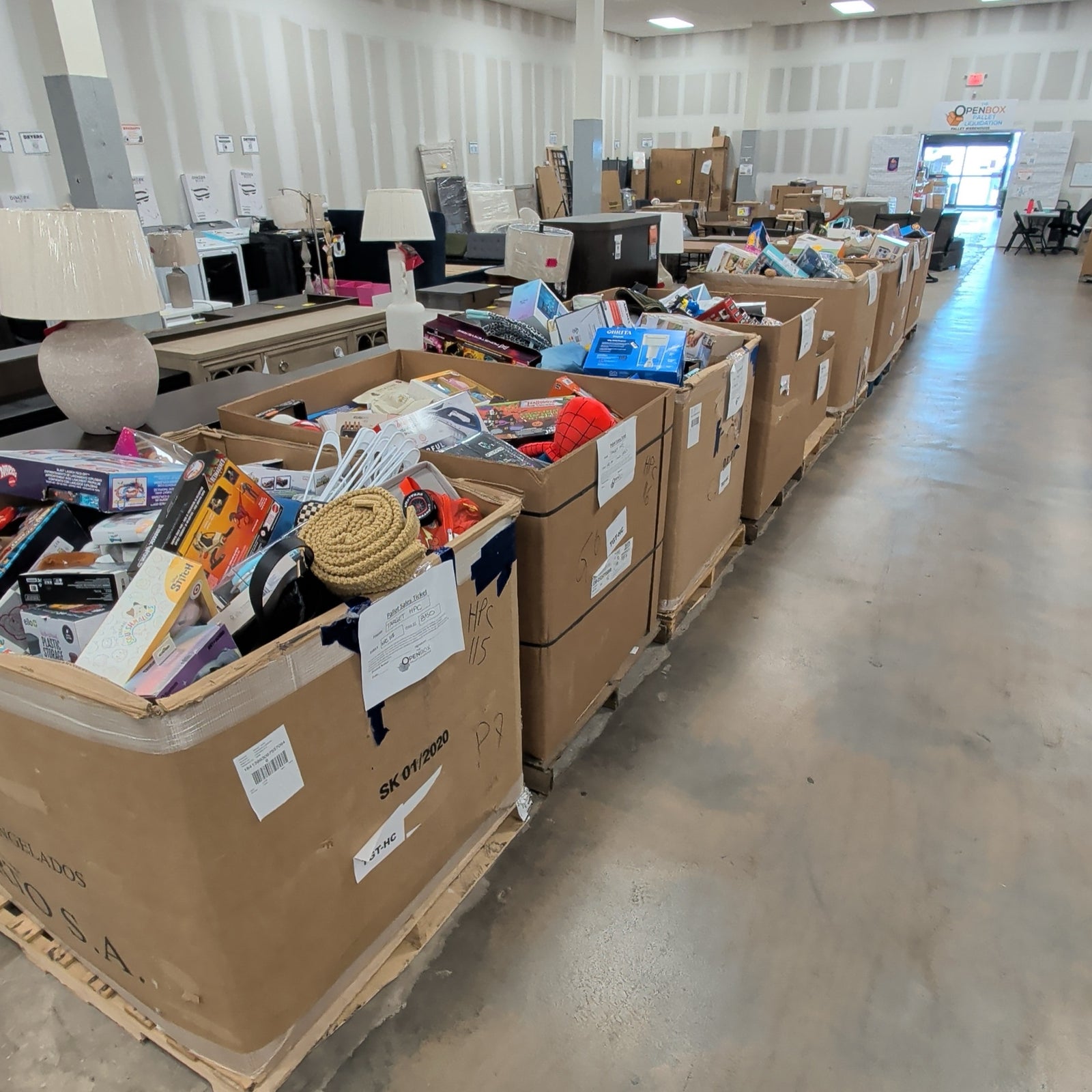 Resale ready pallet merchandise at Open Box in Hauppauge