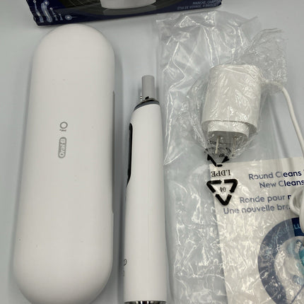 Oral - B IO9M94A11AWT iO Series 9 Rechargeable Electric Toothbrush - White - Long Island Liquidation