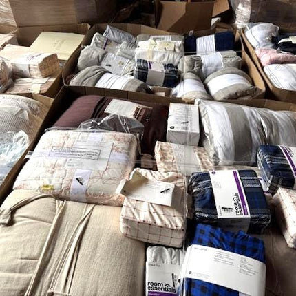 PREMIUM BEDDINGS TRUCKLOAD MIDWEST - Long Island Liquidation