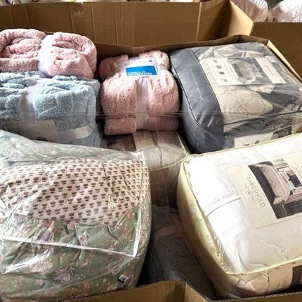 PREMIUM BEDDINGS TRUCKLOAD MIDWEST - Long Island Liquidation