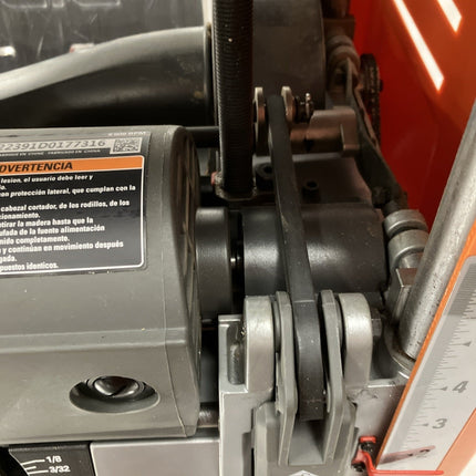 Ridgid R4331 15 Amp 13" Thickness Corded Planer - Long Island Liquidation