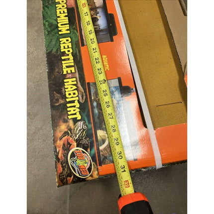 Zoo Med ReptiHabitat Bearded Dragon Kit By Zoo Med NEW 20 Gallon Terrarium - Long Island Liquidation